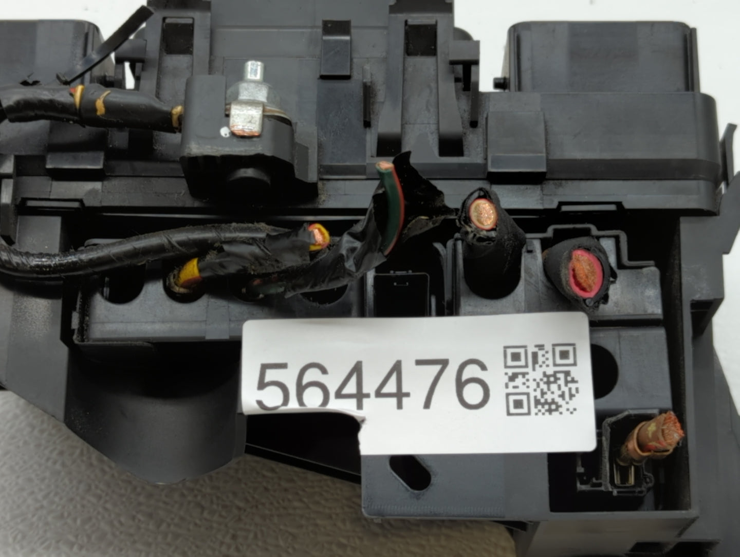 2015 Ford Edge Fusebox Fuse Box Panel Relay Module P/N:22760635-01 Fits OEM Used Auto Parts - Oemusedautoparts1.com