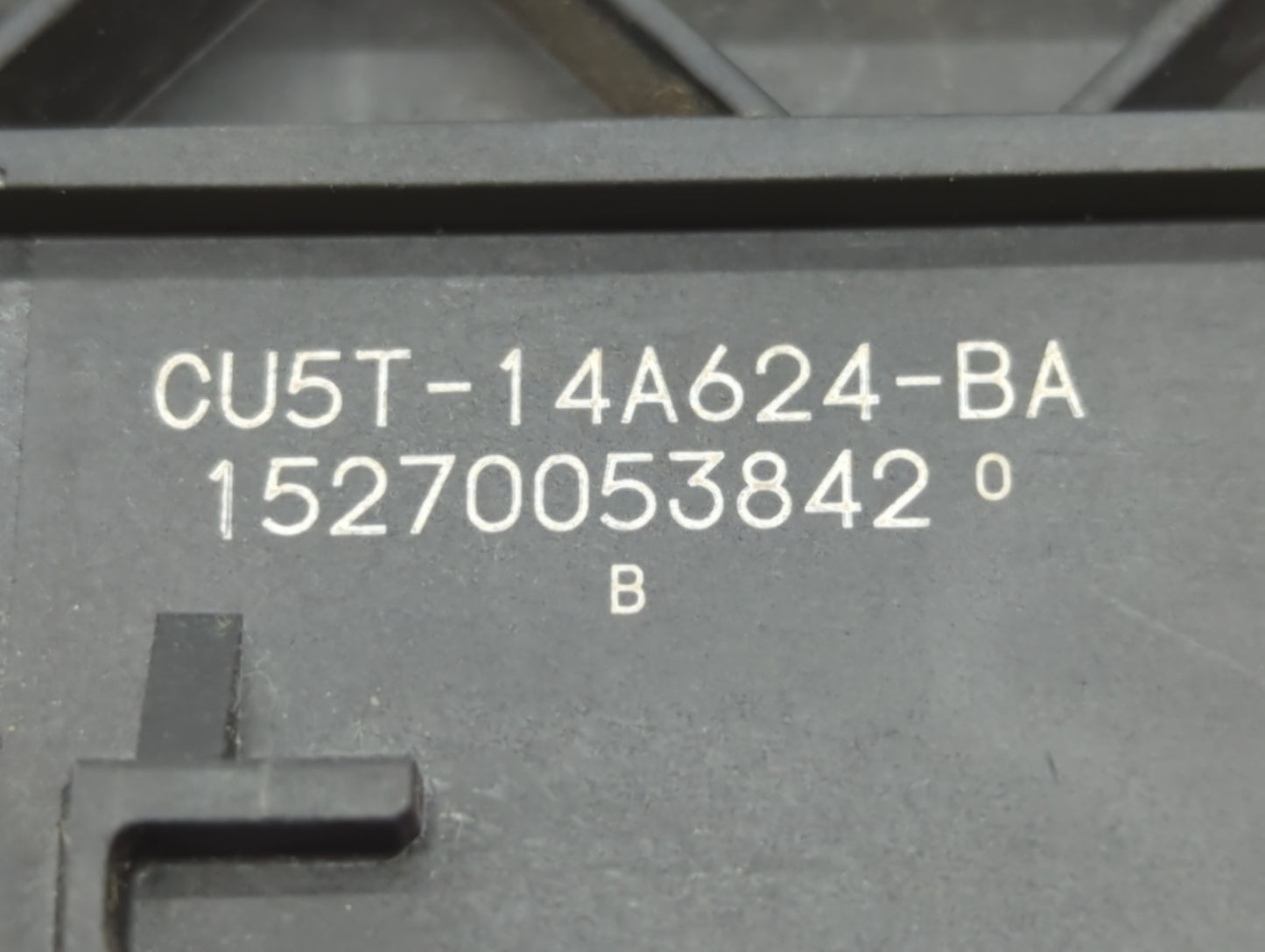 2015-2018 Ford Edge PCM Engine Control Computer ECU ECM PCU OEM P/N:CU5T-14A624-BA F2GA-12A650-ATB Fits OEM Used Auto Parts 