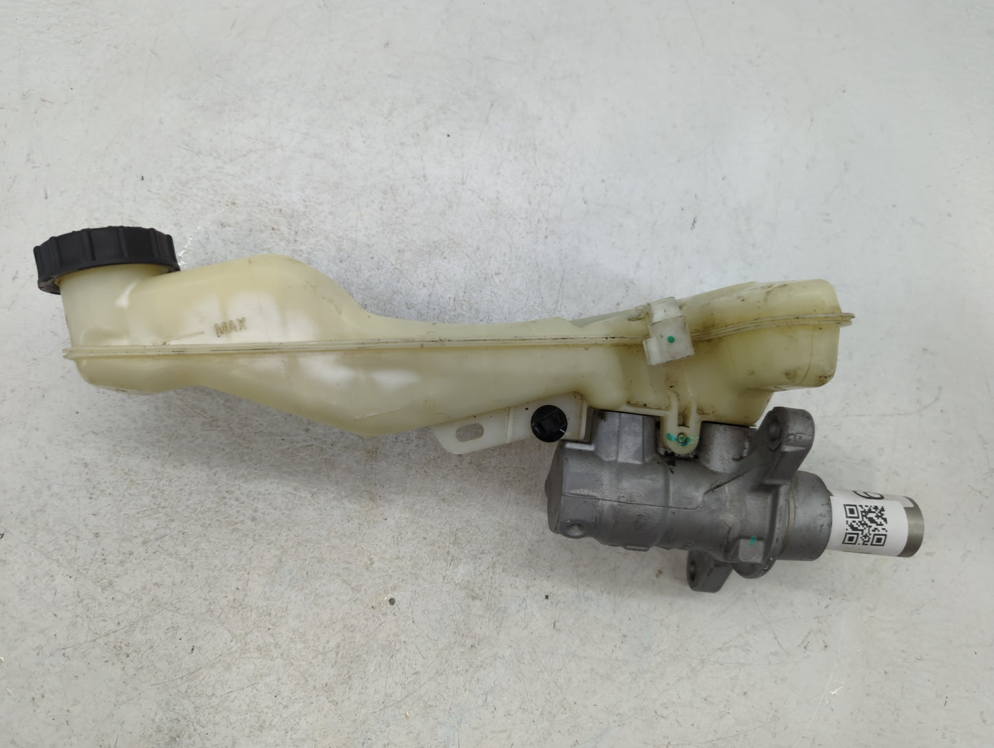 2015-2020 Ford Edge Brake Master Cylinder - Oemusedautoparts1.com