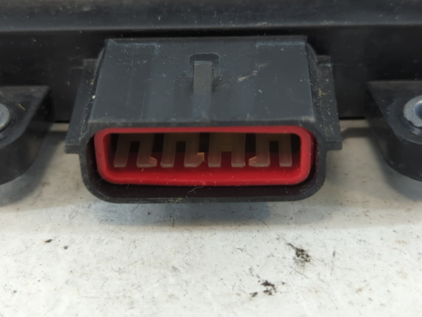 2015 Ford Edge Chassis Control Module Ccm Bcm Body Control Ft4t14d453ac - Oemusedautoparts1.com