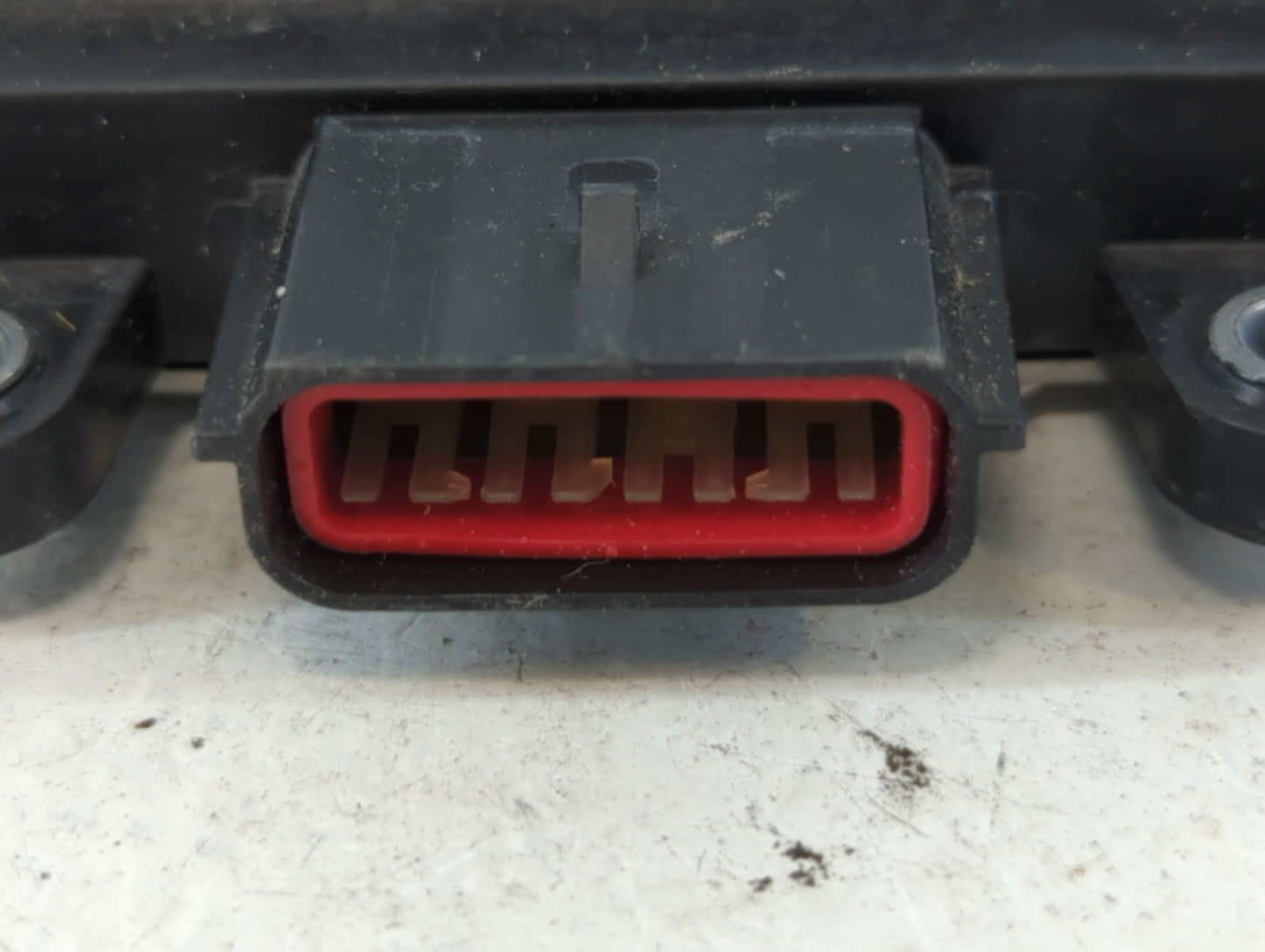 2015 Ford Edge Chassis Control Module Ccm Bcm Body Control Ft4t14d453ac - Oemusedautoparts1.com