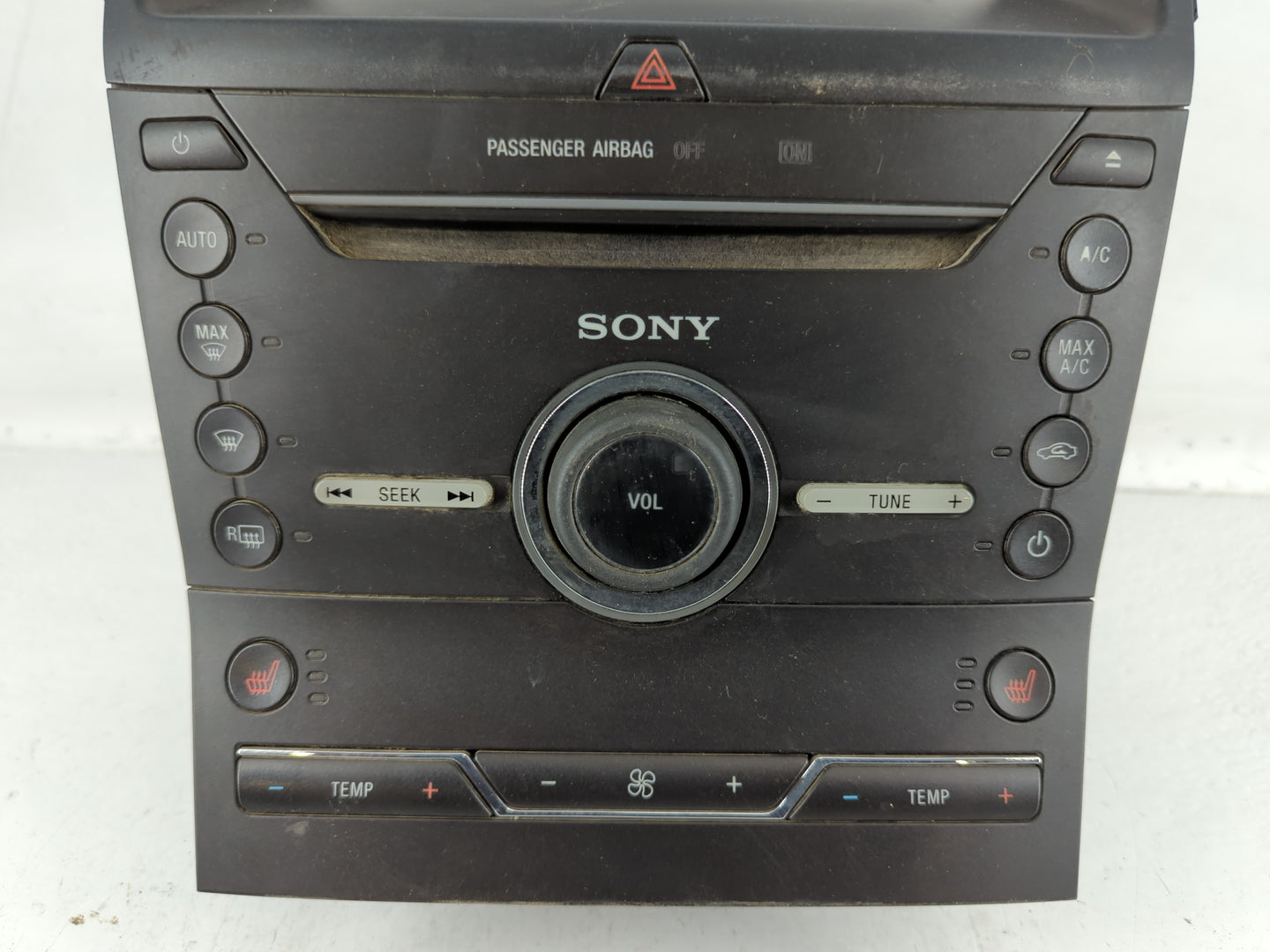 2015-2015 Ford Edge Am Fm Cd Player Radio Receiver - Oemusedautoparts1.com