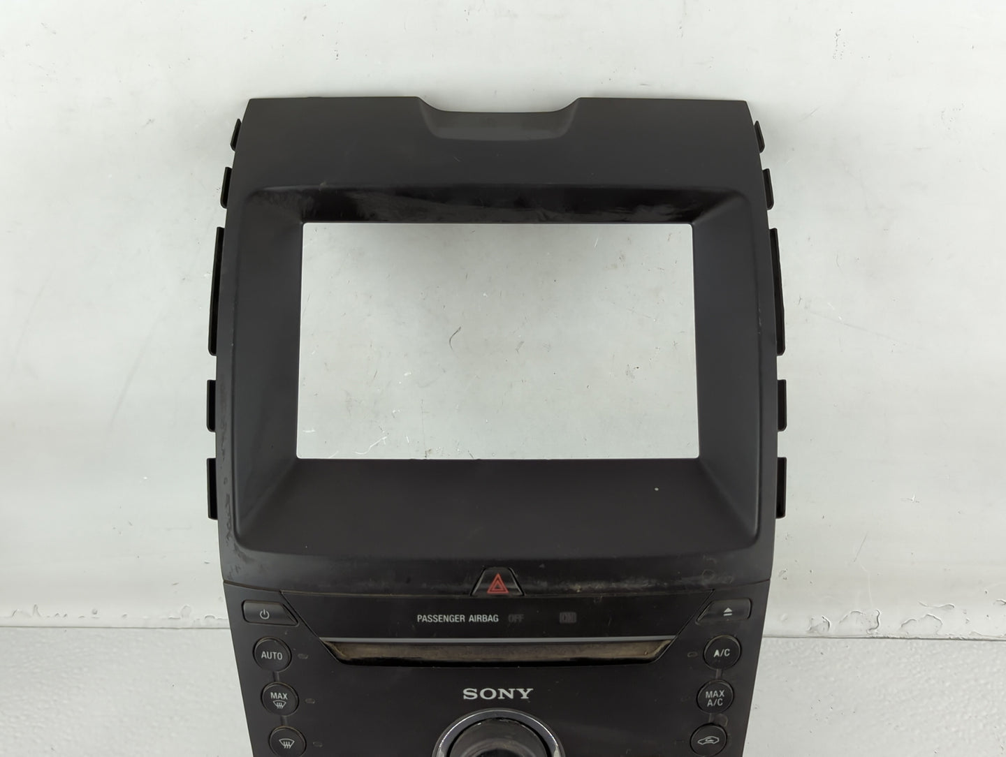2015-2015 Ford Edge Am Fm Cd Player Radio Receiver - Oemusedautoparts1.com