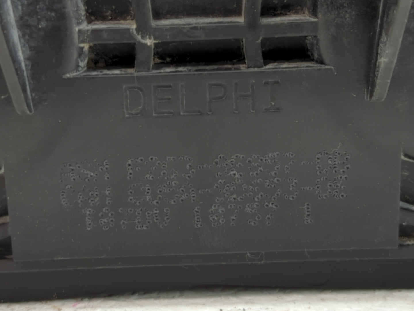 2015 Ford Edge Fuel Vapor Charcoal Canister - Oemusedautoparts1.com
