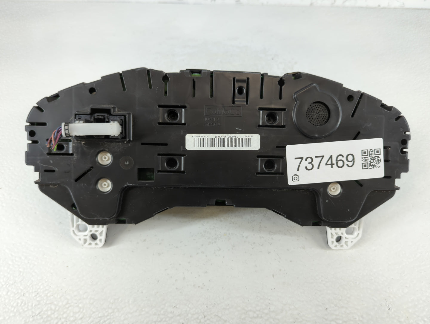 2015 Ford Edge Instrument Cluster Speedometer Gauges P/N:FT4T-10849-AF Fits OEM Used Auto Parts - Oemusedautoparts1.com
