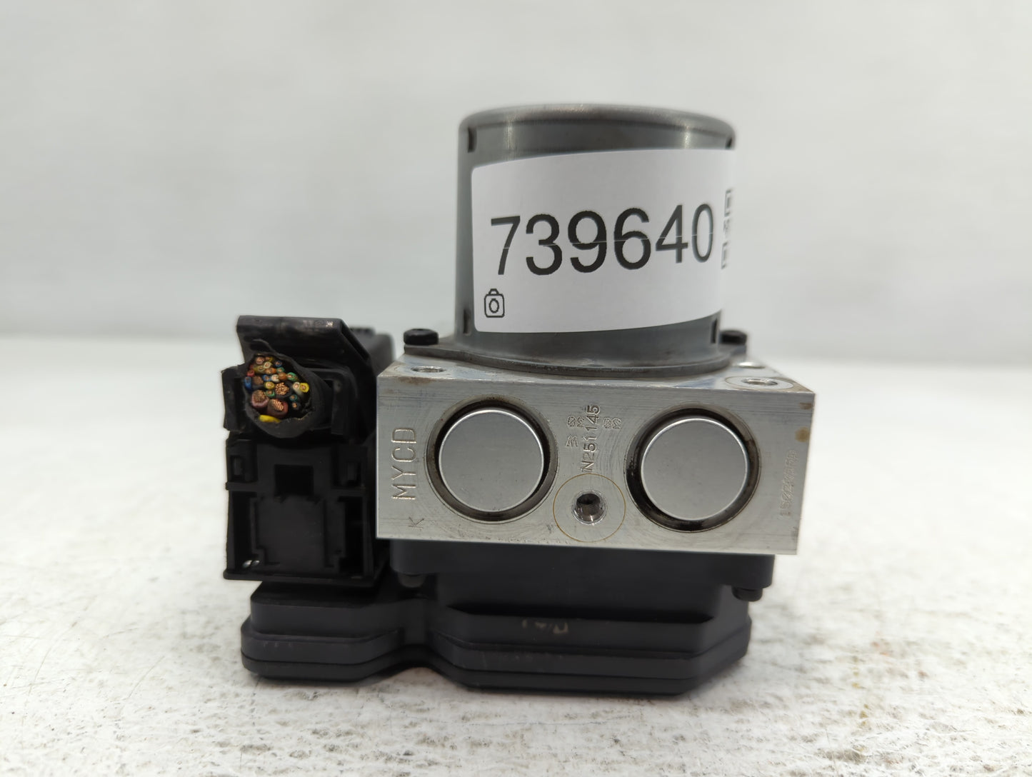 2015-2018 Ford Edge ABS Pump Control Module Replacement P/N:58920-2T870 Fits Fits 2015 2016 2017 2018 OEM Used Auto Parts - 