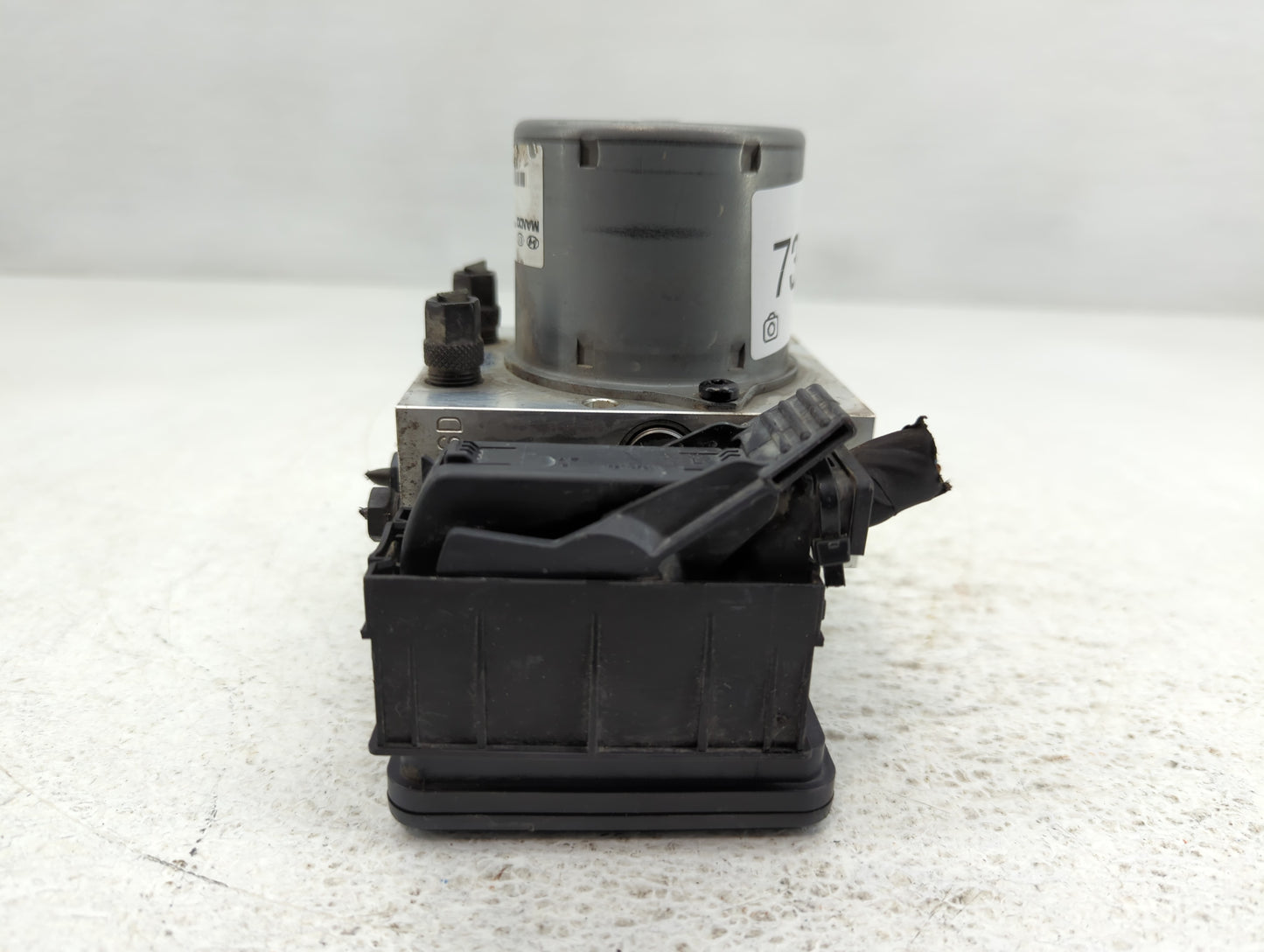 2015-2018 Ford Edge ABS Pump Control Module Replacement P/N:58920-2T870 Fits Fits 2015 2016 2017 2018 OEM Used Auto Parts - 
