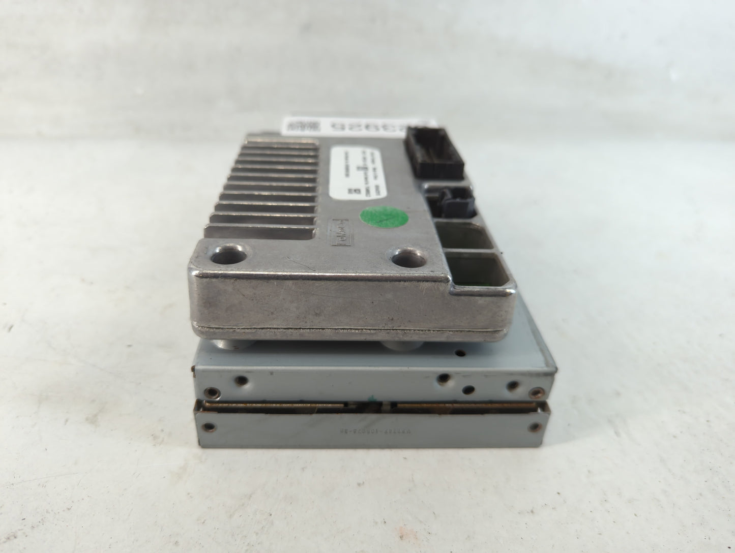 2015-2018 Ford Edge Information Display Screen 823925 - Oemusedautoparts1.com