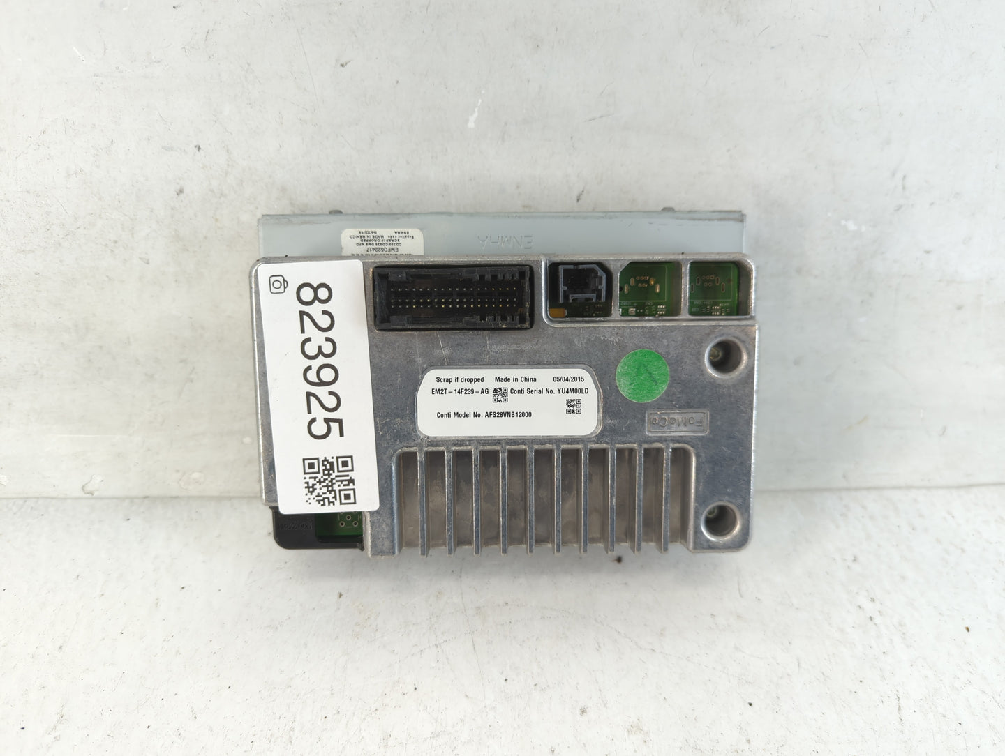 2015-2018 Ford Edge Information Display Screen 823925 - Oemusedautoparts1.com
