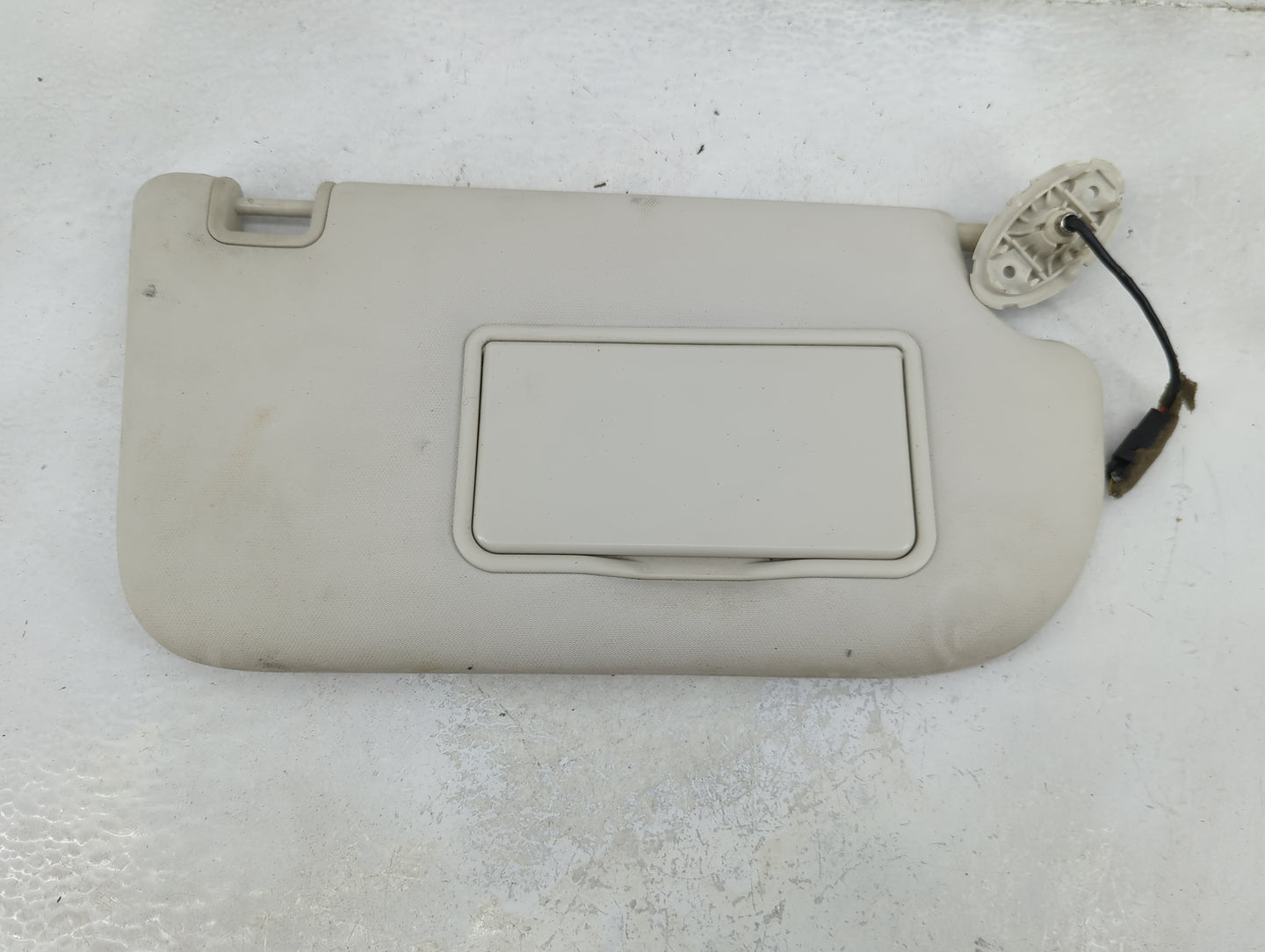 2013-2019 Ford Escape Sun Visor Shade Replacement Passenger Right Mirror Fits Fits 2013 2014 2015 2016 2017 2018 2019 OEM Us