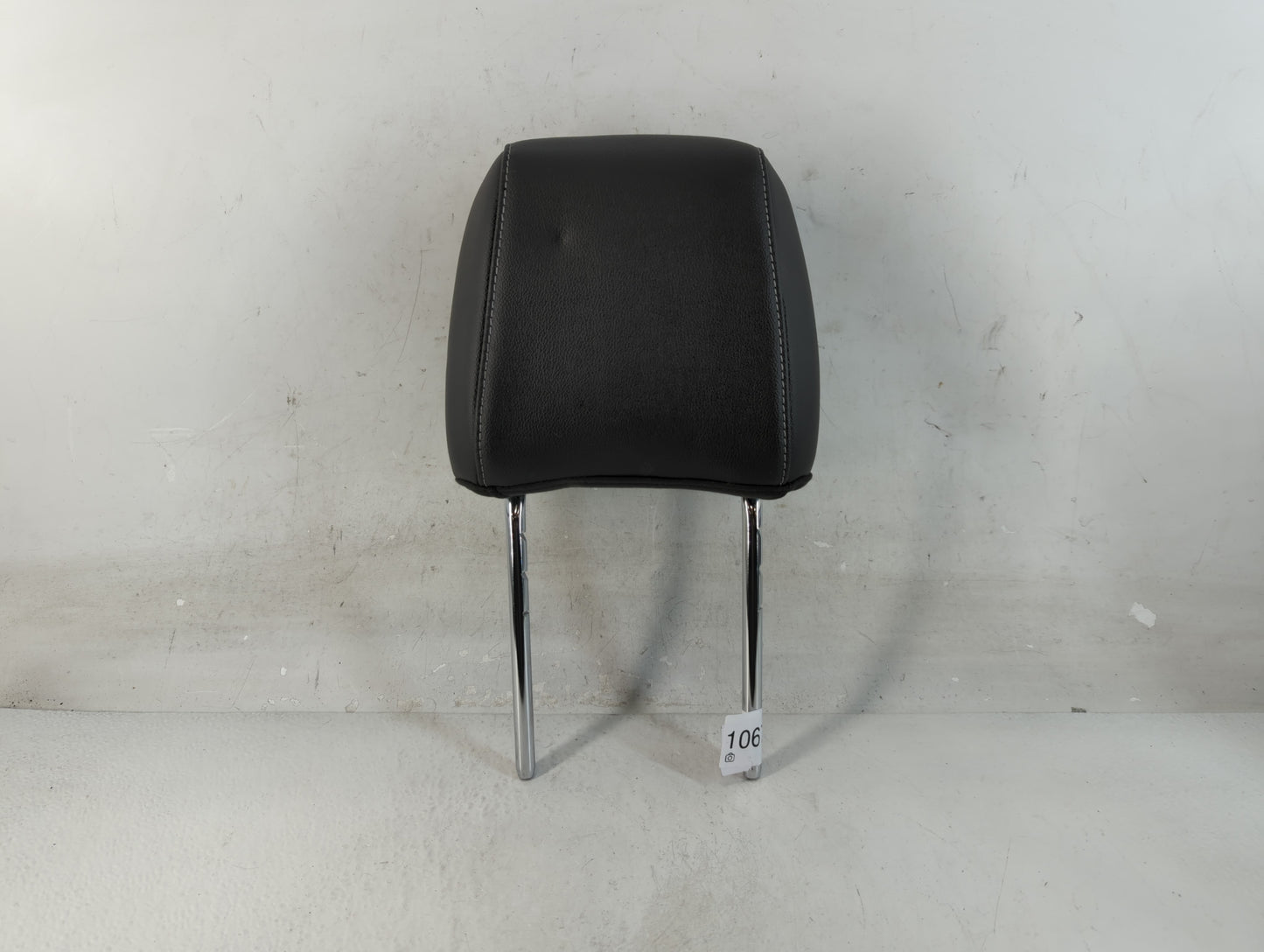 2015 Ford Escape Headrest Head Rest Front Driver Passenger Seat Fits OEM Used Auto Parts - Oemusedautoparts1.com