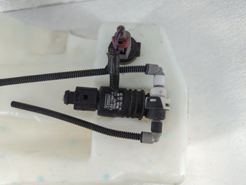 2015-2019 Ford Escape Windshield Washer Fluid Reservoir Bottle Oem