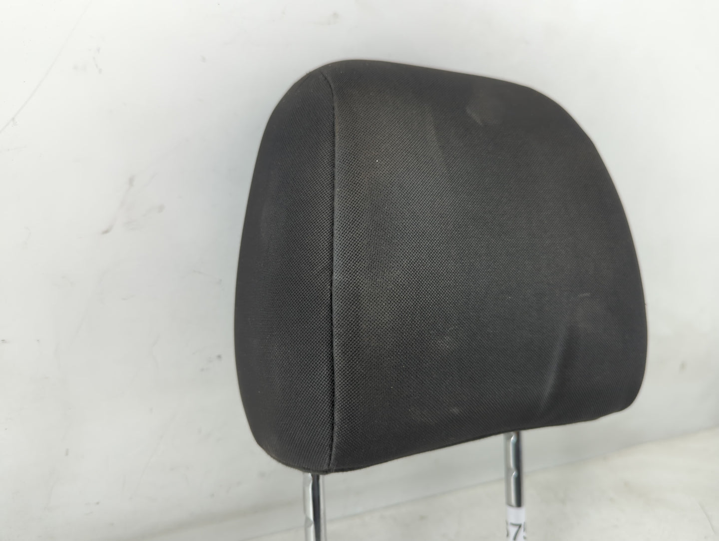 2015 Ford Escape Headrest Head Rest Front Driver Passenger Seat Fits OEM Used Auto Parts - Oemusedautoparts1.com