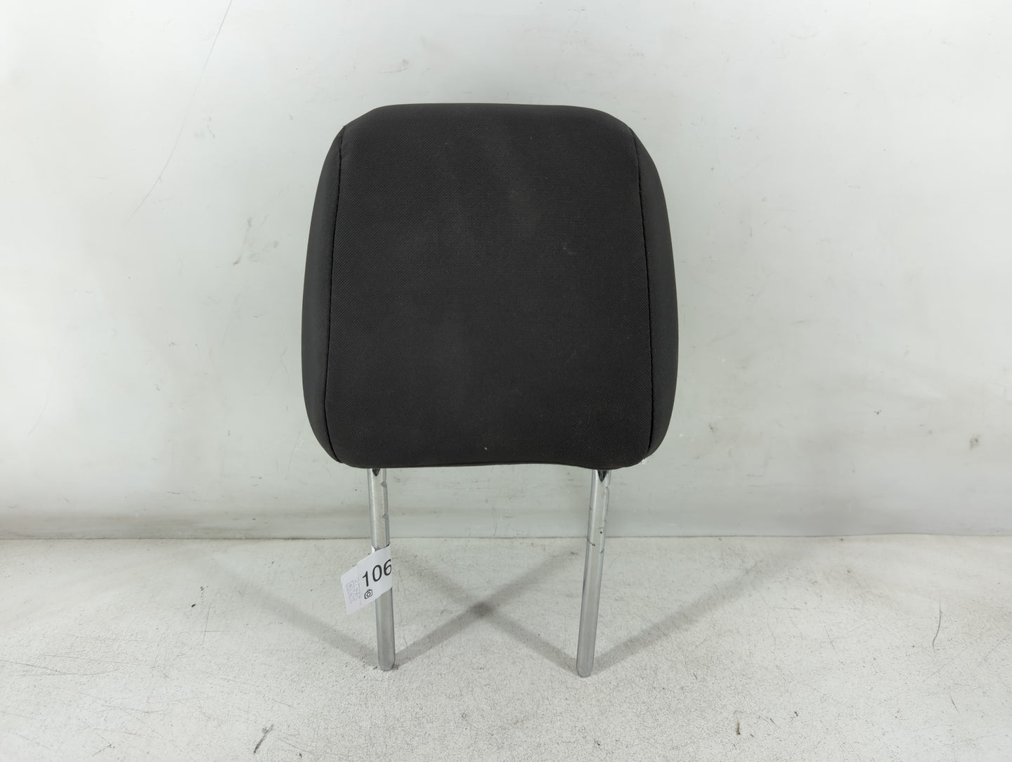 2015 Ford Escape Headrest Head Rest Front Driver Passenger Seat Fits OEM Used Auto Parts - Oemusedautoparts1.com