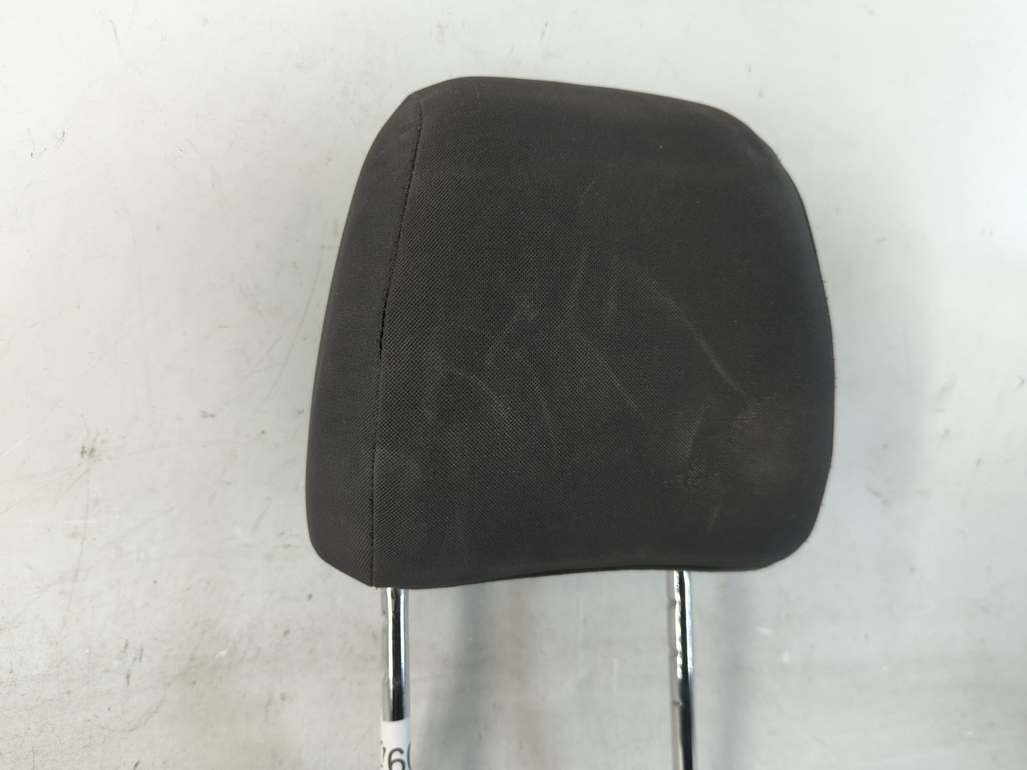 2015 Ford Escape Headrest Head Rest Front Driver Passenger Seat Fits OEM Used Auto Parts - Oemusedautoparts1.com