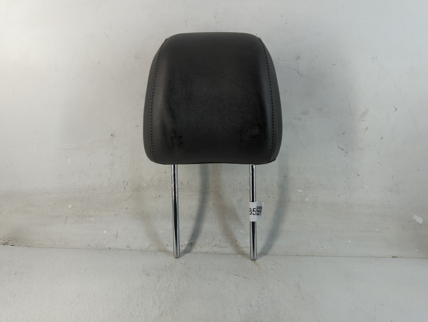 2013-2015 Ford Escape Headrest Head Rest Front Driver Passenger Seat Fits Fits 2013 2014 2015 OEM Used Auto Parts - Oemuseda