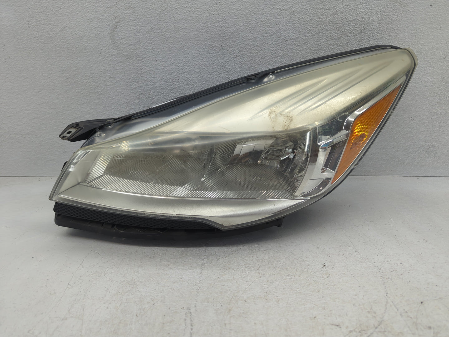 2013-2016 Ford Escape Driver Left Oem Head Light Headlight Lamp - Oemusedautoparts1.com