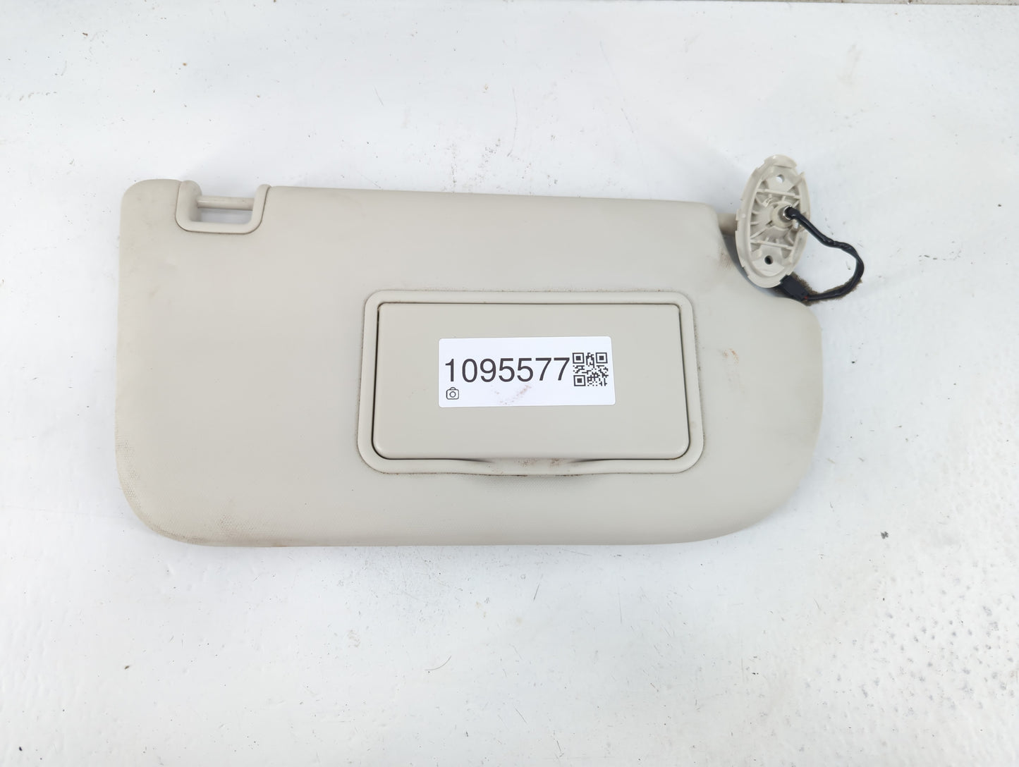 2013-2019 Ford Escape Sun Visor Shade Replacement Passenger Right Mirror Fits Fits 2013 2014 2015 2016 2017 2018 2019 OEM Us