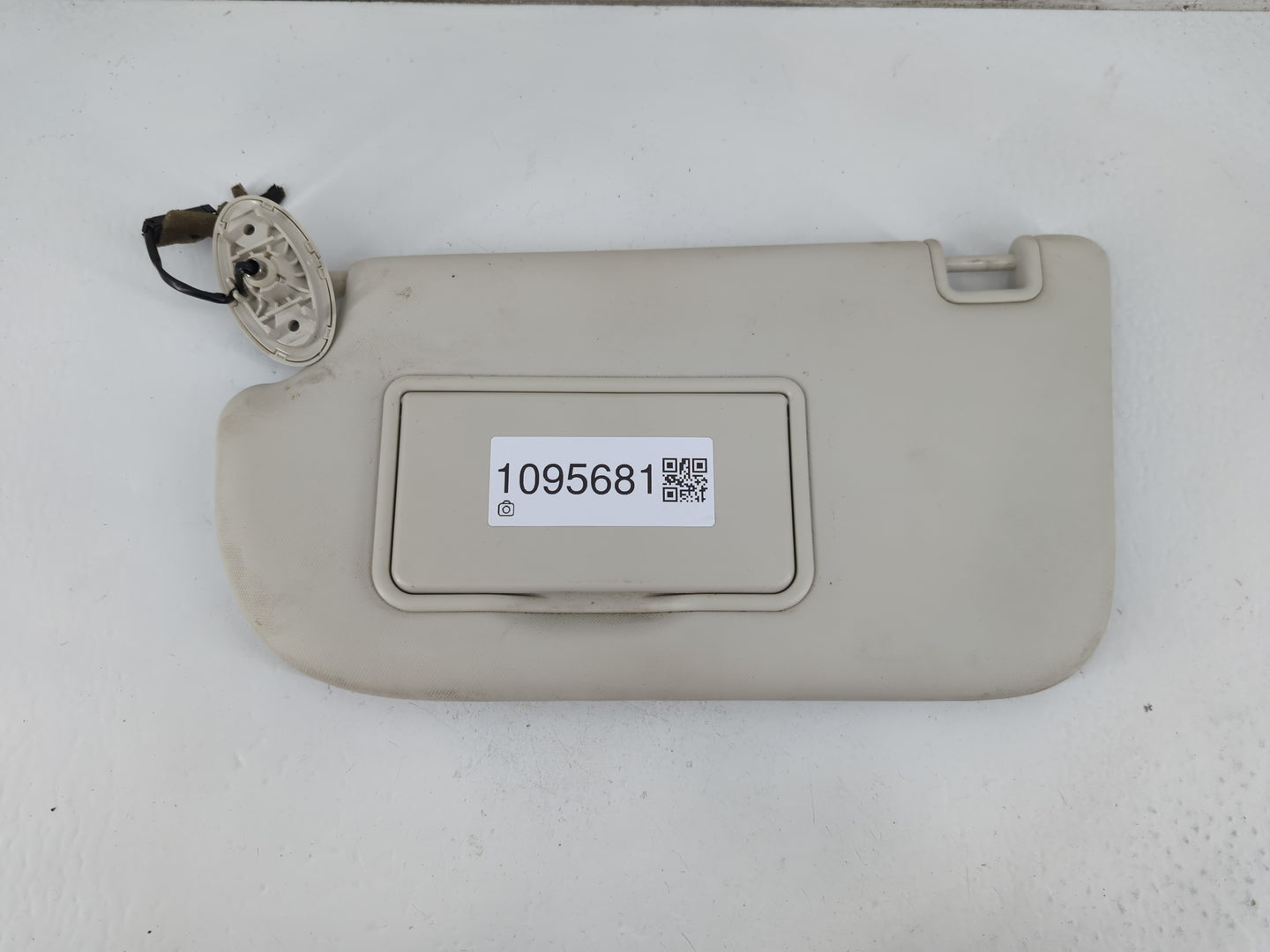 2013-2019 Ford Escape Sun Visor Shade Replacement Driver Left Mirror Fits Fits 2013 2014 2015 2016 2017 2018 2019 OEM Used A