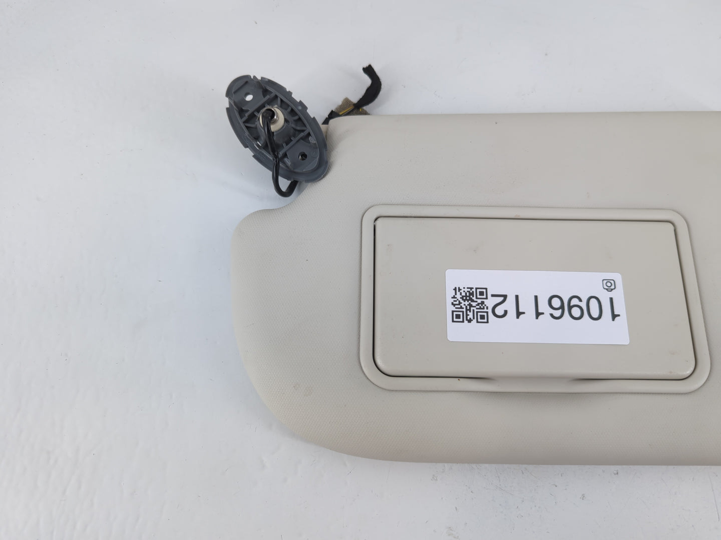2013-2019 Ford Escape Sun Visor Shade Replacement Driver Left Mirror Fits Fits 2013 2014 2015 2016 2017 2018 2019 OEM Used A