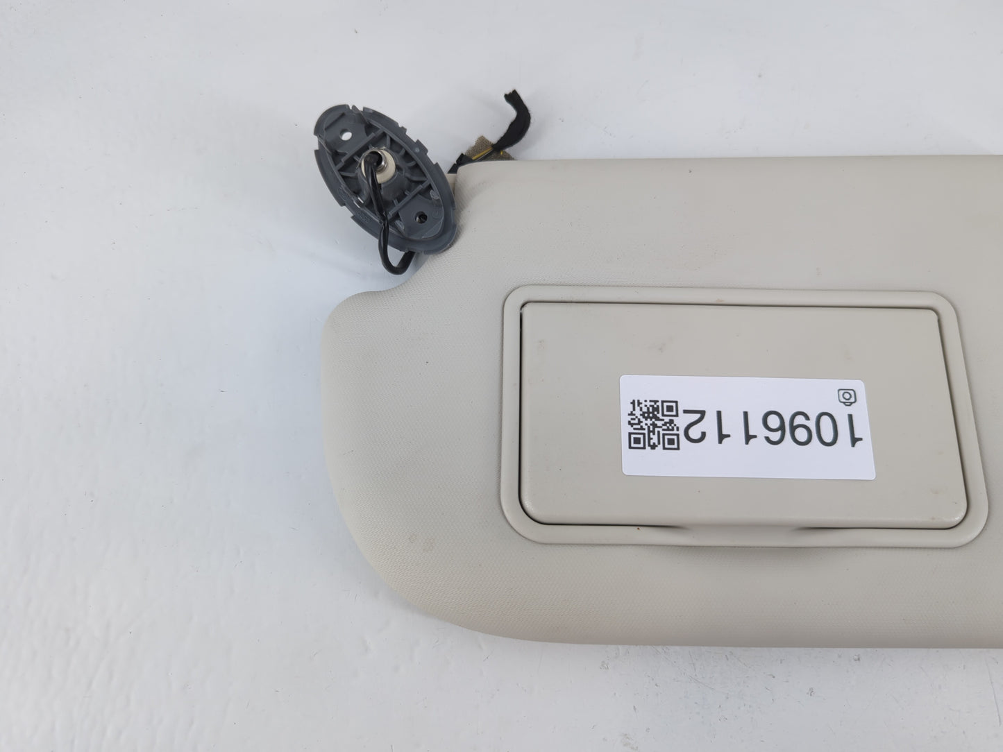 2013-2019 Ford Escape Sun Visor Shade Replacement Driver Left Mirror Fits Fits 2013 2014 2015 2016 2017 2018 2019 OEM Used A