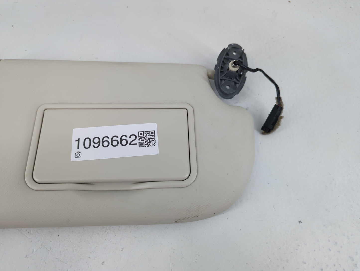 2013-2019 Ford Escape Sun Visor Shade Replacement Passenger Right Mirror Fits Fits 2013 2014 2015 2016 2017 2018 2019 OEM Us