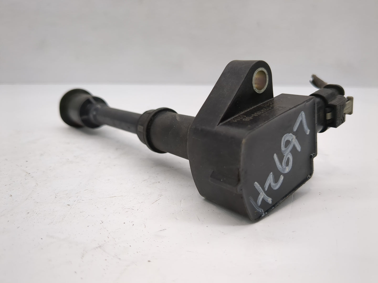 2013-2016 Ford Escape Ignition Coil Igniter Pack - Oemusedautoparts1.com