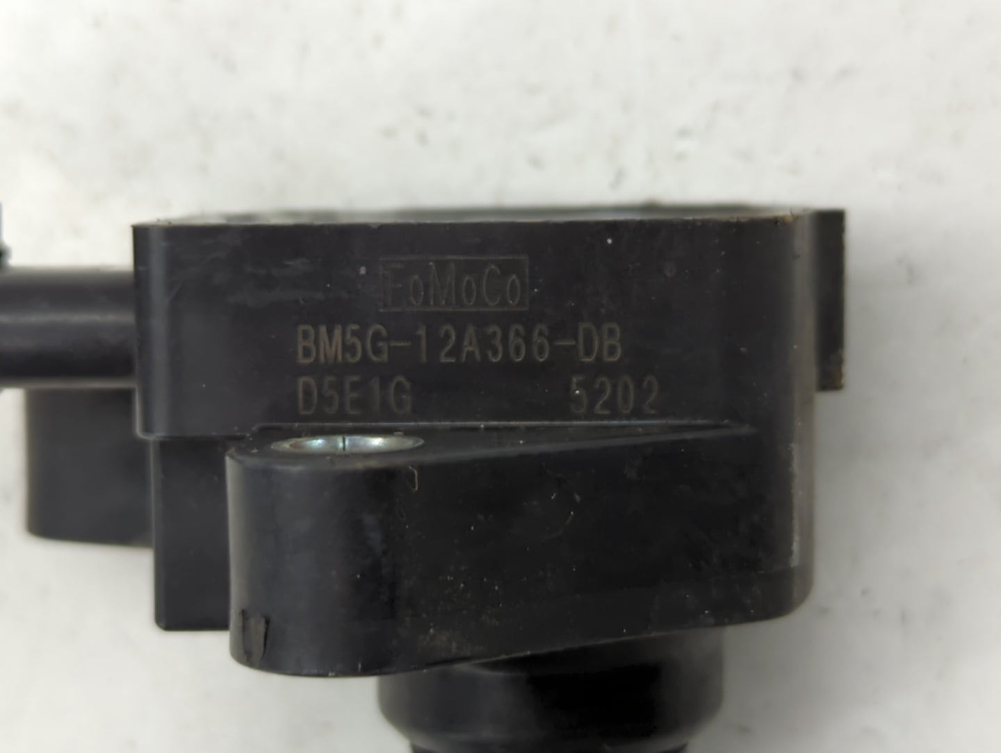 2013-2016 Ford Escape Ignition Coil Igniter Pack 1104570 - Oemusedautoparts1.com