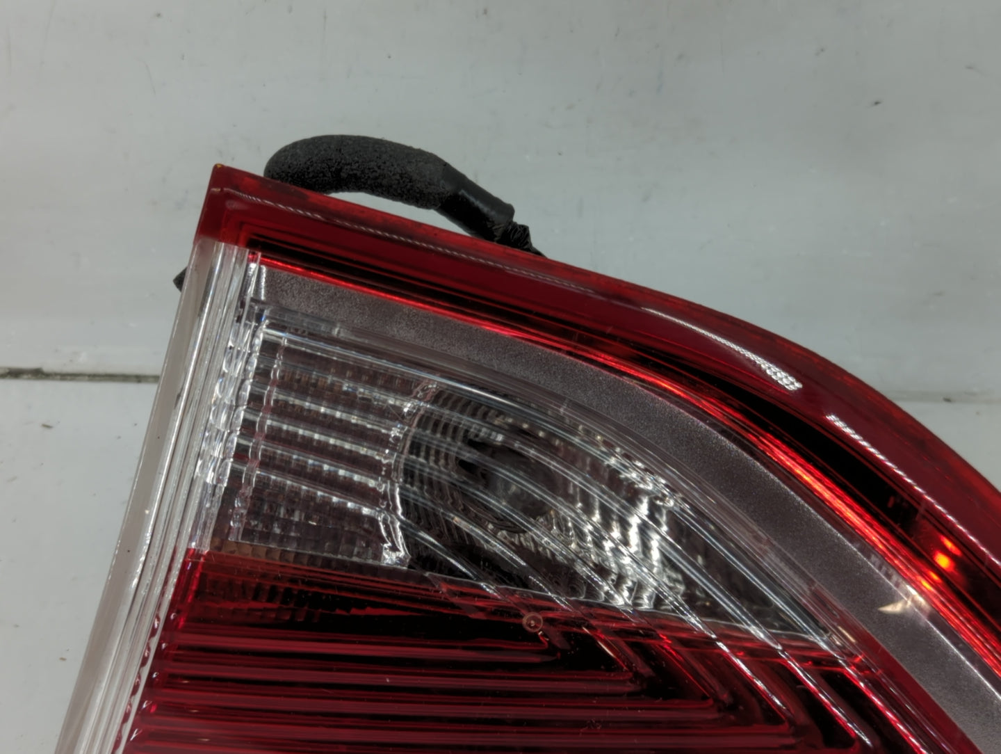 2013-2016 Ford Escape Tail Light Assembly Passenger Right OEM P/N:CJ54 13A602 AJ Fits Fits 2013 2014 2015 2016 OEM Used Auto