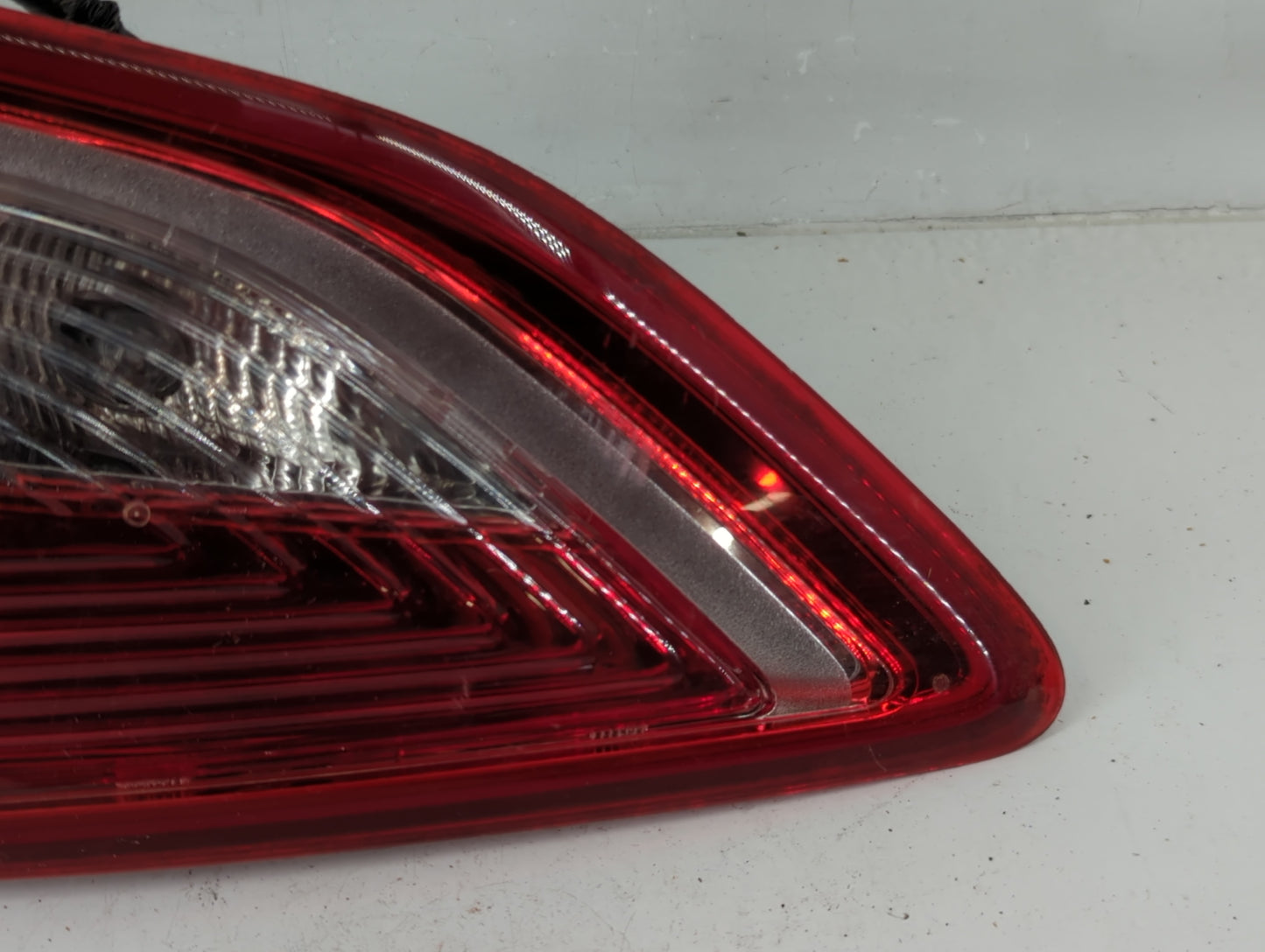 2013-2016 Ford Escape Tail Light Assembly Passenger Right OEM P/N:CJ54 13A602 AJ Fits Fits 2013 2014 2015 2016 OEM Used Auto