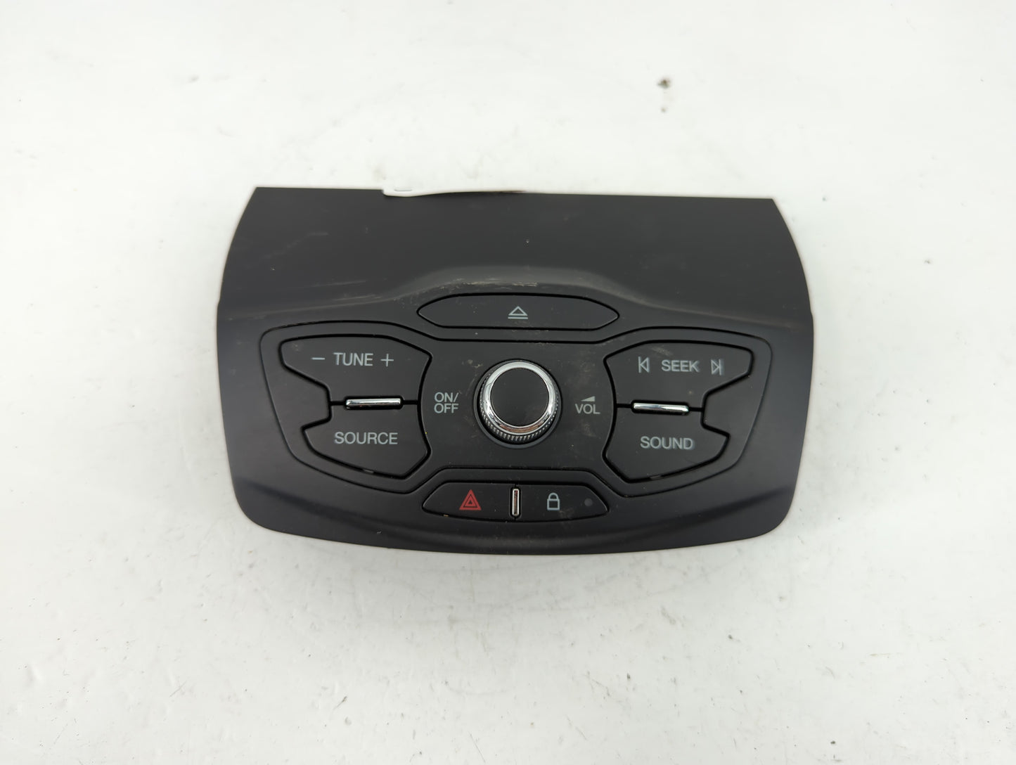 2015-2016 Ford Escape Radio AM FM Cd Player Receiver Replacement P/N:CJ5T 18K811 HJ Fits Fits 2015 2016 OEM Used Auto Parts 