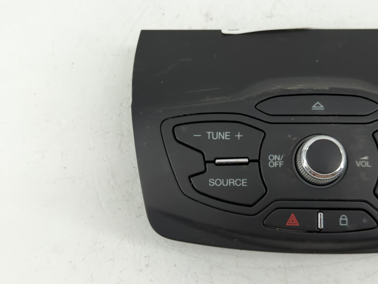 2015-2016 Ford Escape Radio AM FM Cd Player Receiver Replacement P/N:CJ5T 18K811 HJ Fits Fits 2015 2016 OEM Used Auto Parts 