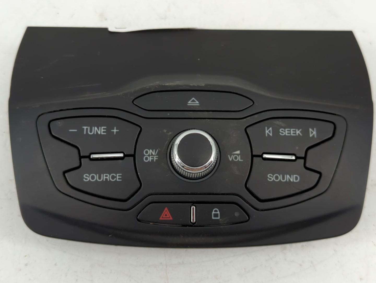 2015-2016 Ford Escape Radio AM FM Cd Player Receiver Replacement P/N:CJ5T 18K811 HJ Fits Fits 2015 2016 OEM Used Auto Parts 