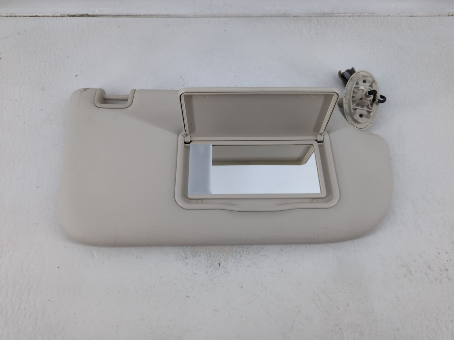 2013-2019 Ford Escape Sun Visor Shade Replacement Passenger Right Mirror Fits Fits 2013 2014 2015 2016 2017 2018 2019 OEM Us