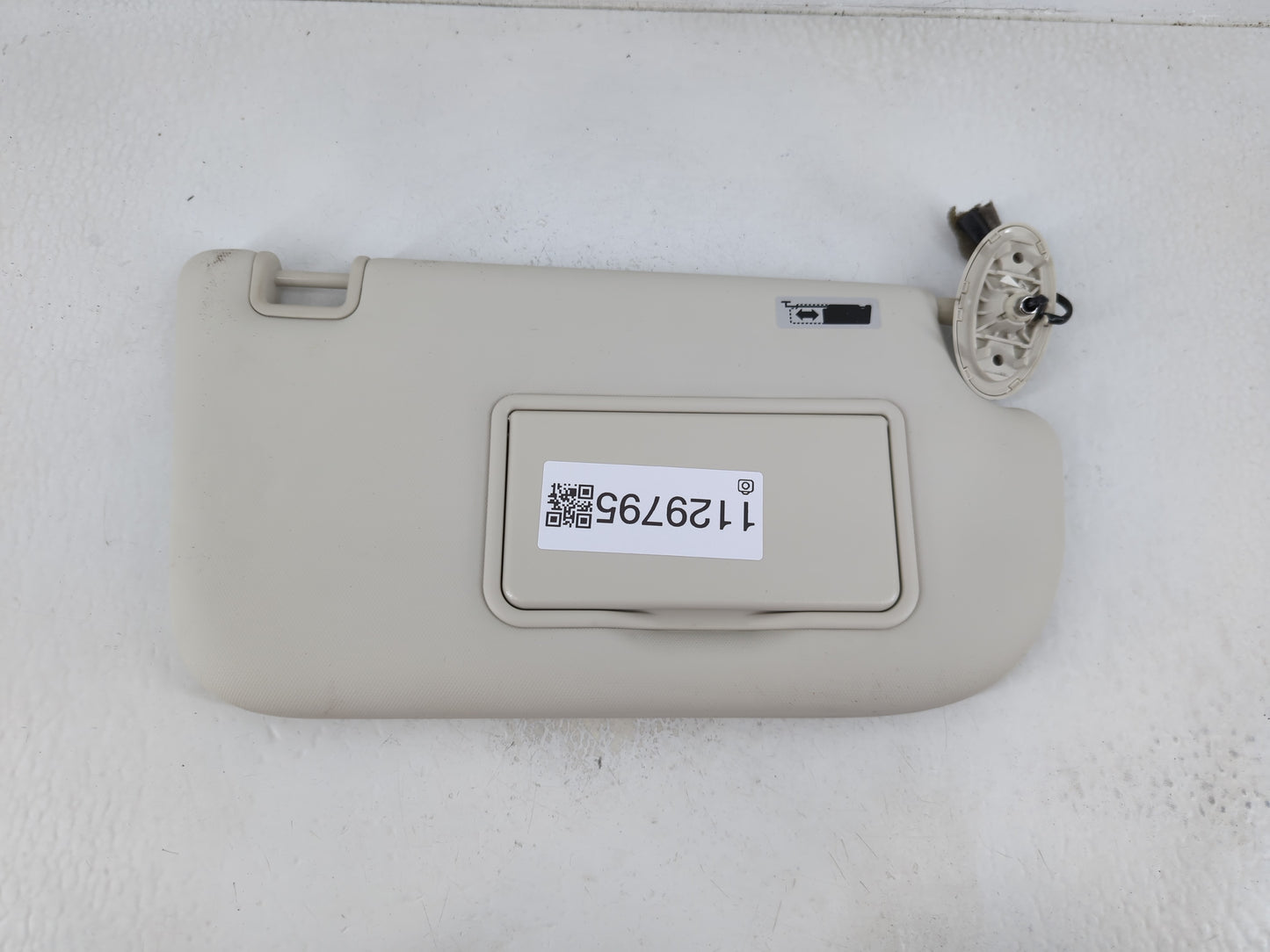 2013-2019 Ford Escape Sun Visor Shade Replacement Passenger Right Mirror Fits Fits 2013 2014 2015 2016 2017 2018 2019 OEM Us