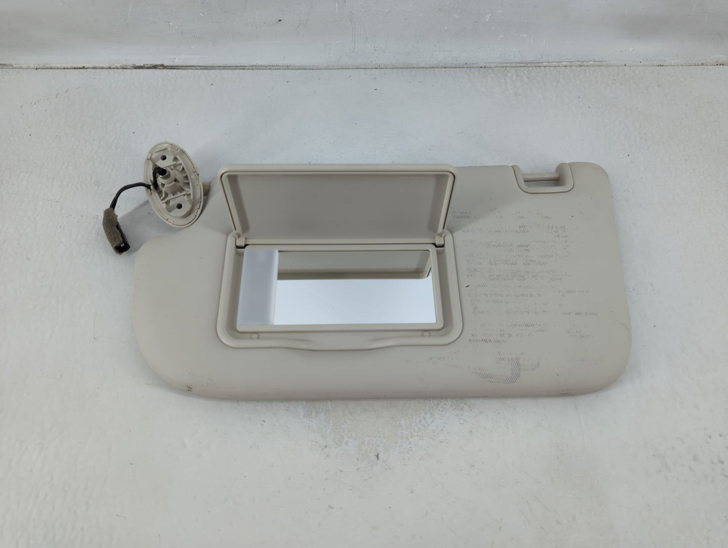 2013-2019 Ford Escape Sun Visor Shade Replacement Driver Left Mirror Fits Fits 2013 2014 2015 2016 2017 2018 2019 OEM Used A