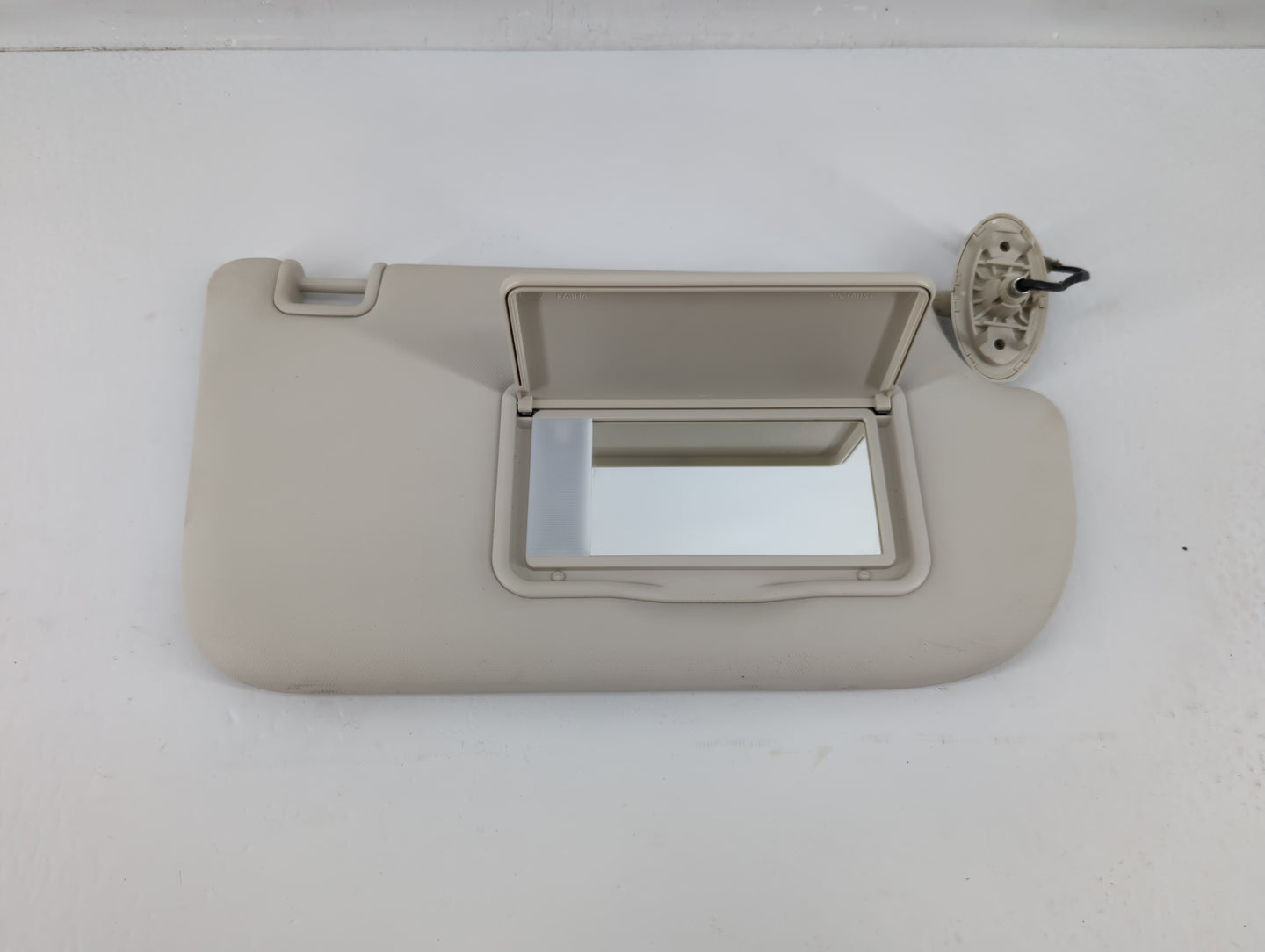 2013-2019 Ford Escape Sun Visor Shade Replacement Passenger Right Mirror Fits Fits 2013 2014 2015 2016 2017 2018 2019 OEM Us