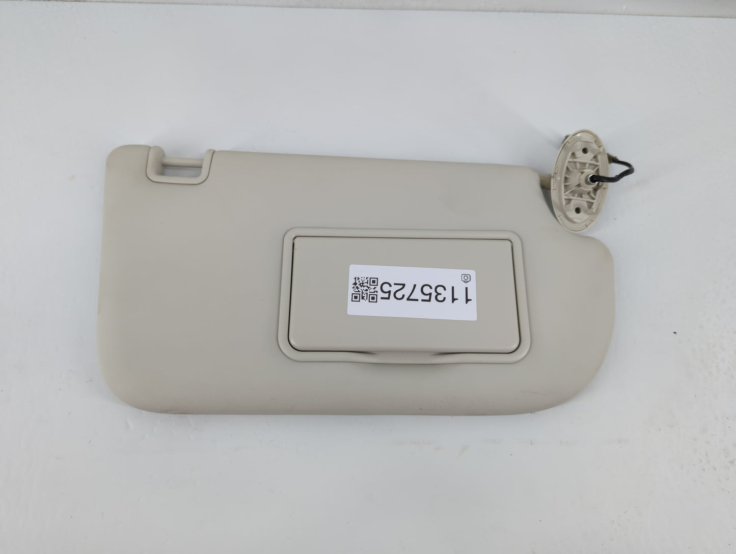 2013-2019 Ford Escape Sun Visor Shade Replacement Passenger Right Mirror Fits Fits 2013 2014 2015 2016 2017 2018 2019 OEM Us