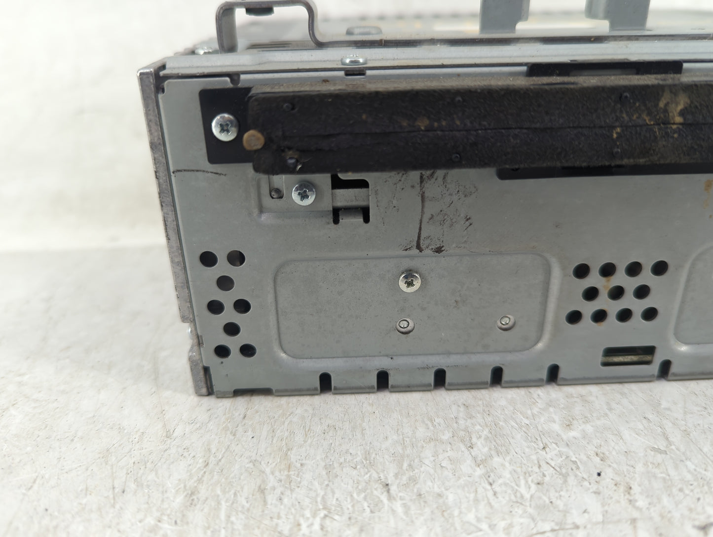 2013-2015 Ford Escape Radio AM FM Cd Player Receiver Replacement Fits Fits 2013 2014 2015 OEM Used Auto Parts - Oemusedautop