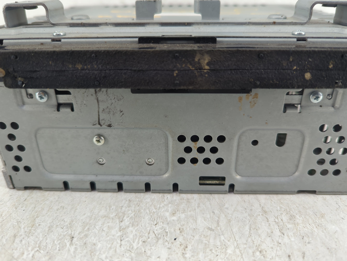 2013-2015 Ford Escape Radio AM FM Cd Player Receiver Replacement Fits Fits 2013 2014 2015 OEM Used Auto Parts - Oemusedautop