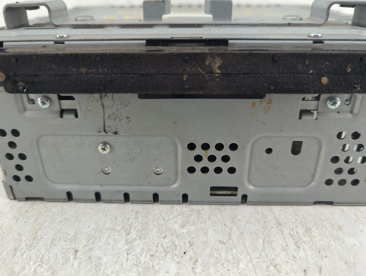 2013-2015 Ford Escape Radio AM FM Cd Player Receiver Replacement Fits Fits 2013 2014 2015 OEM Used Auto Parts - Oemusedautop