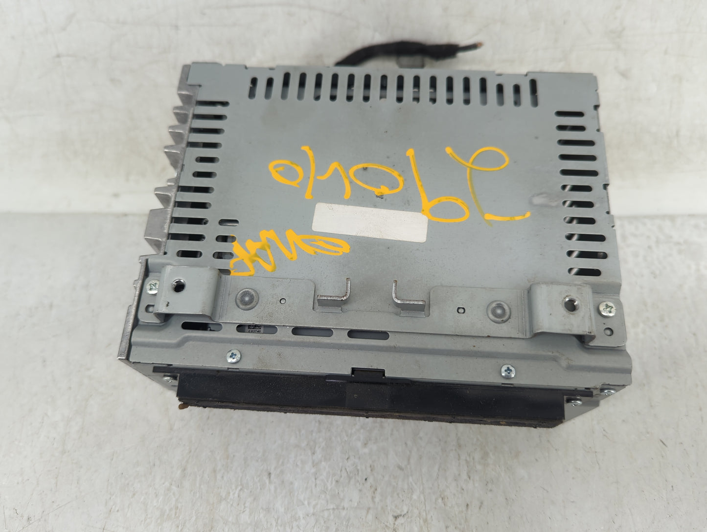2013-2015 Ford Escape Radio AM FM Cd Player Receiver Replacement Fits Fits 2013 2014 2015 OEM Used Auto Parts - Oemusedautop