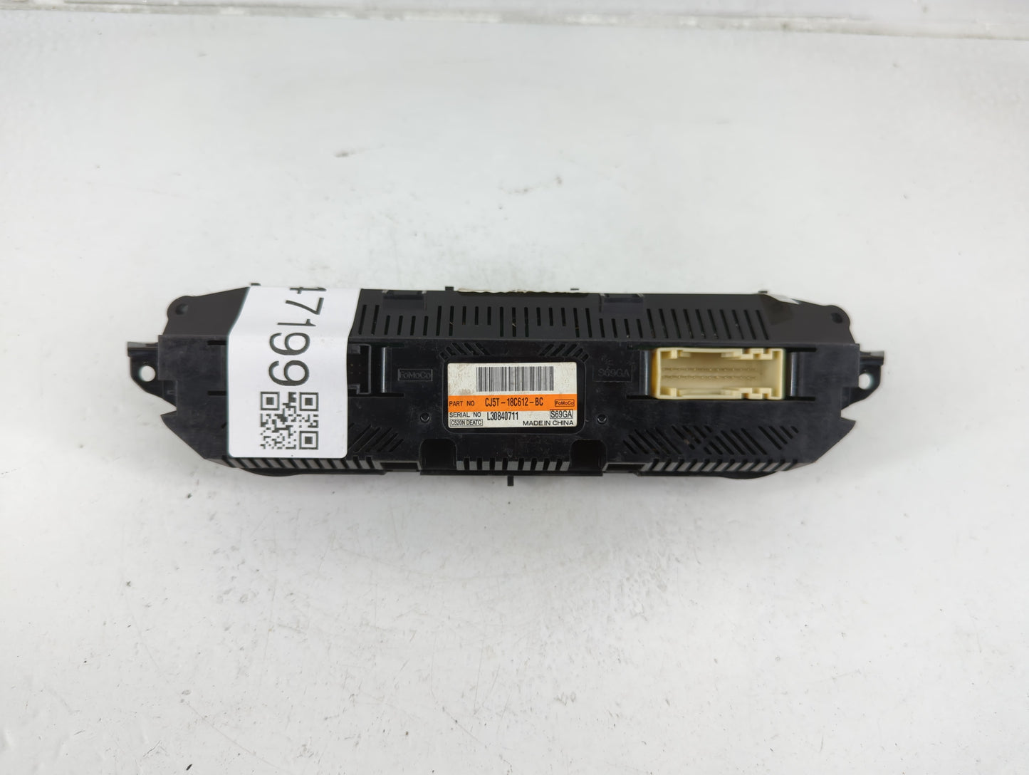 2013-2015 Ford Escape Climate Control Module Temperature AC/Heater Replacement P/N:CJ5T-18C612-BC Fits Fits 2013 2014 2015 O