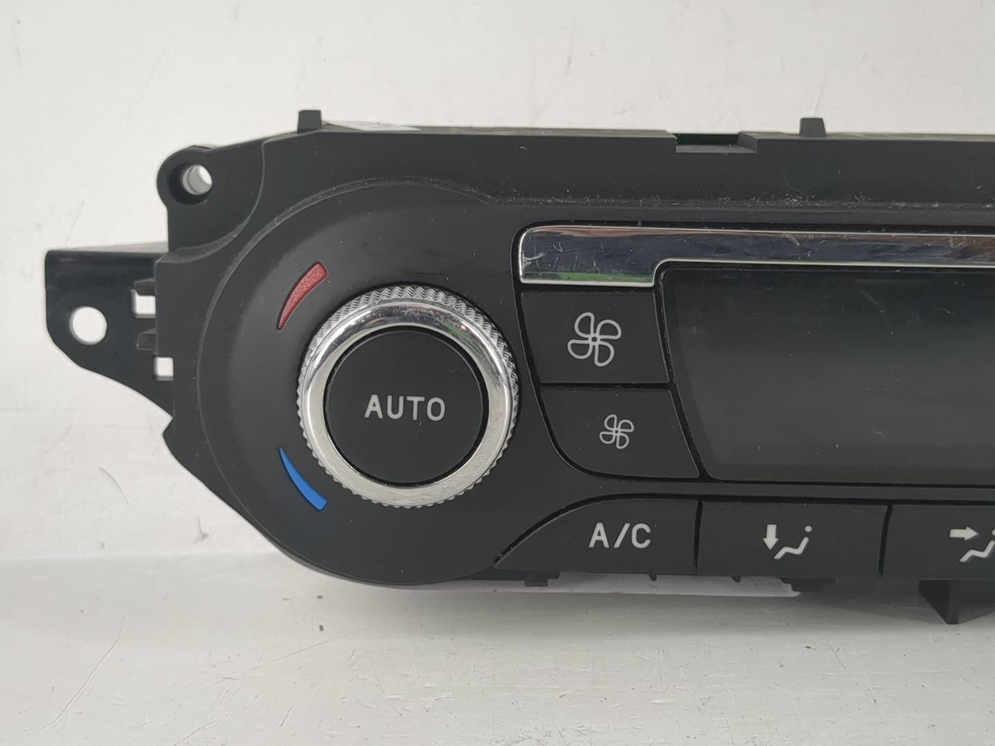 2015-2016 Ford Escape Climate Control Module Temperature AC/Heater Replacement P/N:CJ5T-18C612-BE Fits Fits 2015 2016 OEM Us