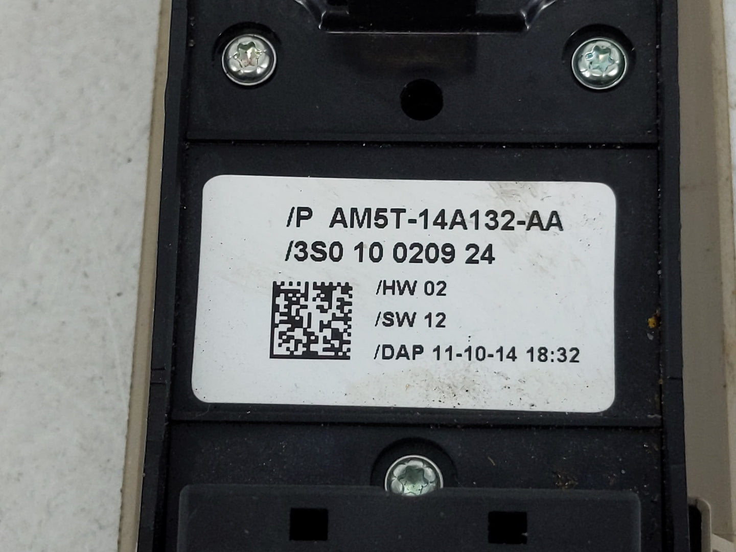 2013-2016 Ford Escape Master Power Window Switch Replacement Driver Side Left P/N:AM5T-14A132-AA DG9T-14540-ABW Fits OEM Use