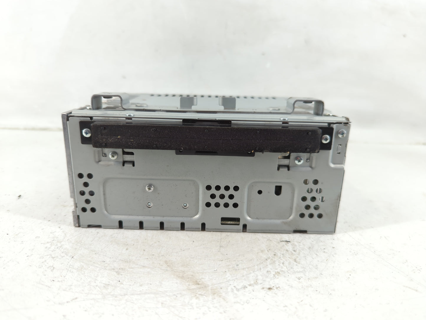 2013-2015 Ford Escape Radio AM FM Cd Player Receiver Replacement P/N:CJ5T-19C107-BJ Fits Fits 2013 2014 2015 OEM Used Auto P