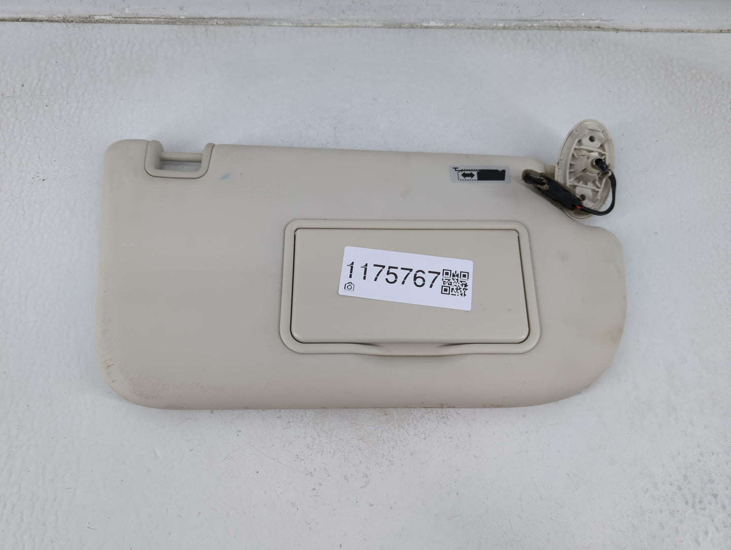 2013-2019 Ford Escape Sun Visor Shade Replacement Passenger Right Mirror Fits Fits 2013 2014 2015 2016 2017 2018 2019 OEM Us
