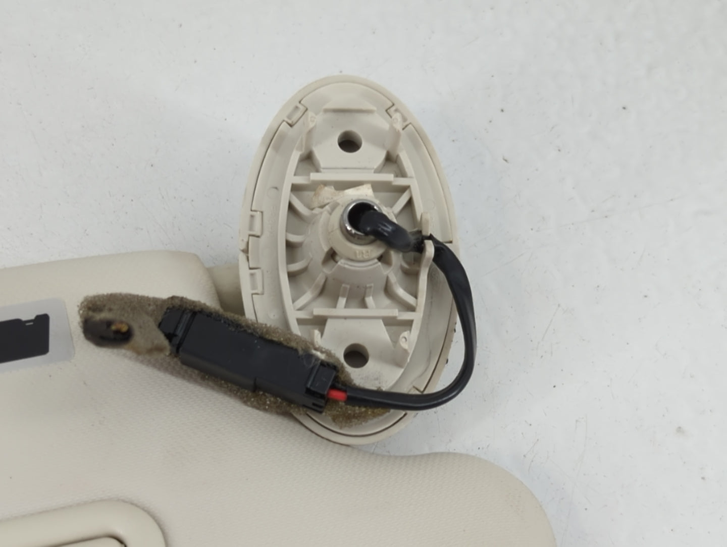 2013-2019 Ford Escape Sun Visor Shade Replacement Passenger Right Mirror Fits Fits 2013 2014 2015 2016 2017 2018 2019 OEM Us