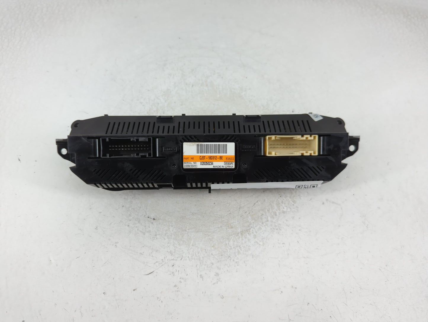 2015-2016 Ford Escape Climate Control Module Temperature AC/Heater Replacement P/N:CJ5T-18C612-BE Fits Fits 2015 2016 OEM Us