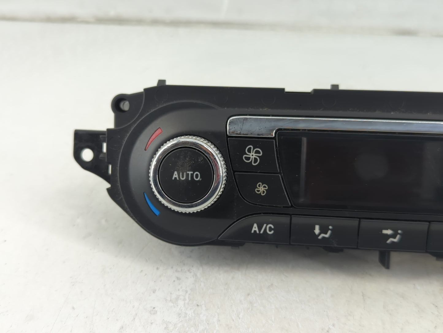 2013-2015 Ford Escape Climate Control Module Temperature AC/Heater Replacement P/N:CJ5T-18C612-BC Fits Fits 2013 2014 2015 O